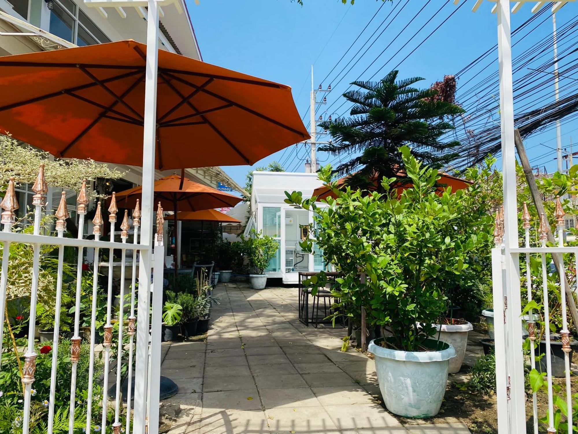 Forget Me Not Boutique Bed & Breakfast HHQ Exterior foto